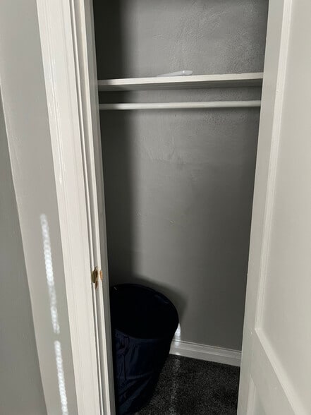 Building Photo - 207 N Armistead Ave