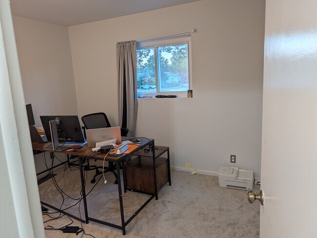 Building Photo - 34340 Viceroy Dr