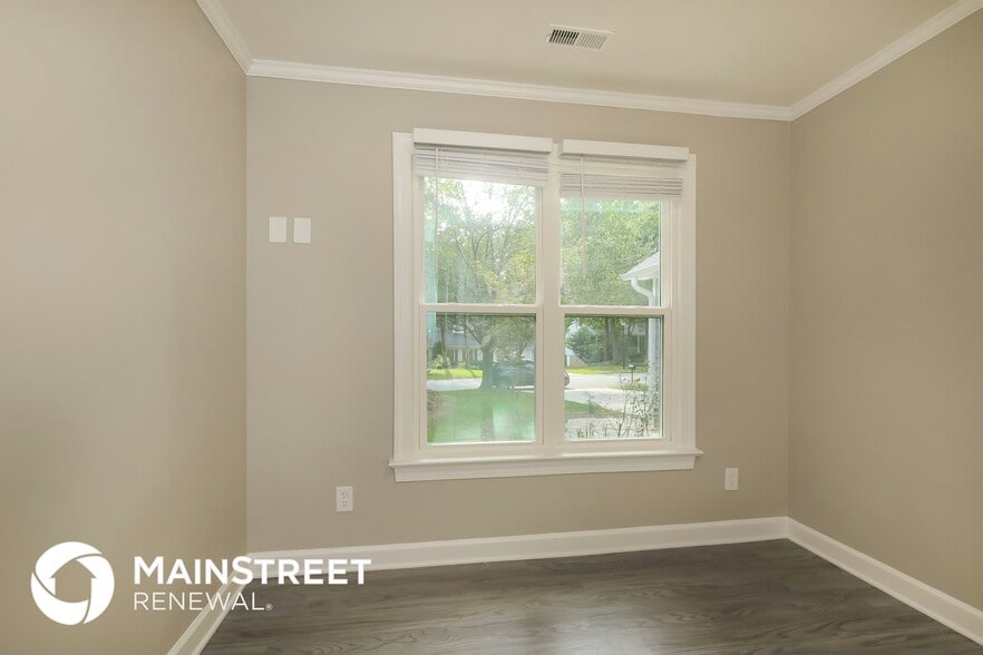 Building Photo - 2614 Kilmarnock Ct