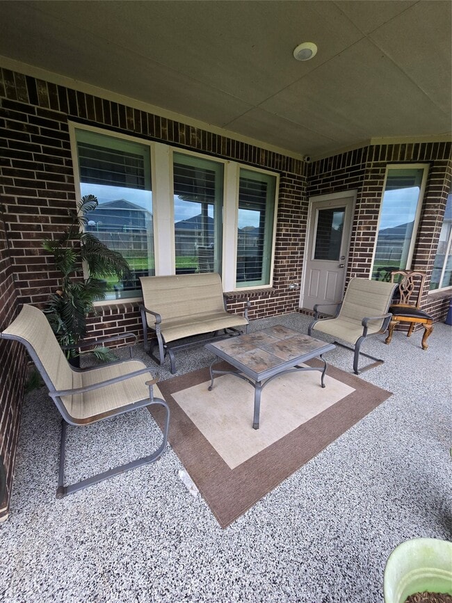 Building Photo - 4835 Evergreen Hills Dr