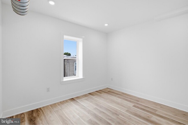 Building Photo - 349 N 62nd St