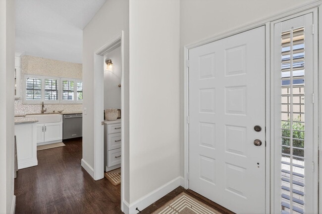 Building Photo - 3069 Mainsail Cir