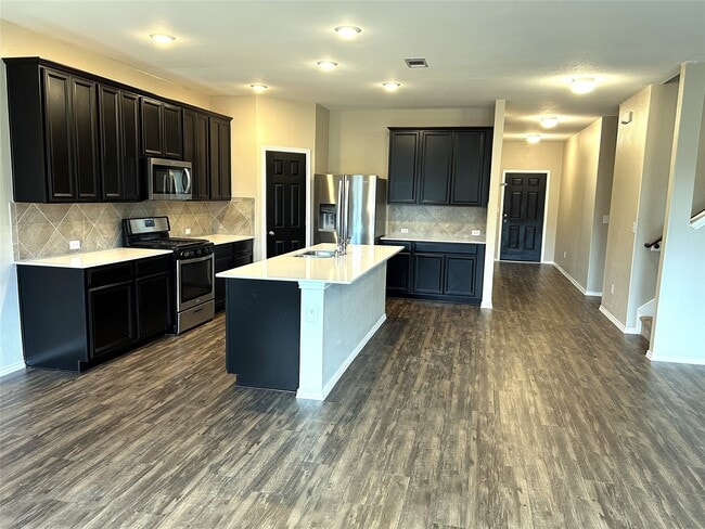 Building Photo - 2363 Timberland Country Dr