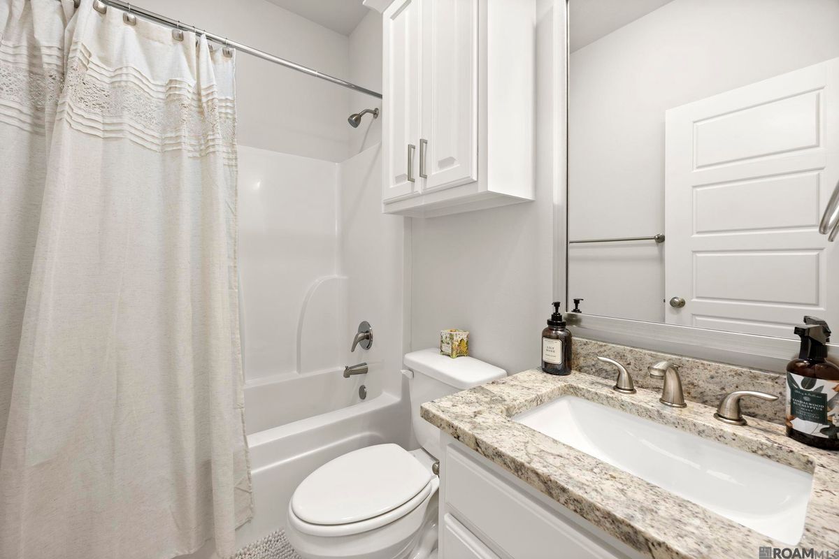 Building Photo - 3143 Canewood Ln