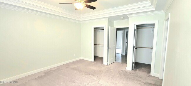 Building Photo - 3924 Pensacola Dr