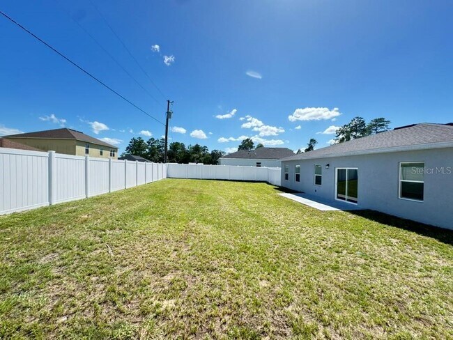 Building Photo - 13053 SW 36th Ct
