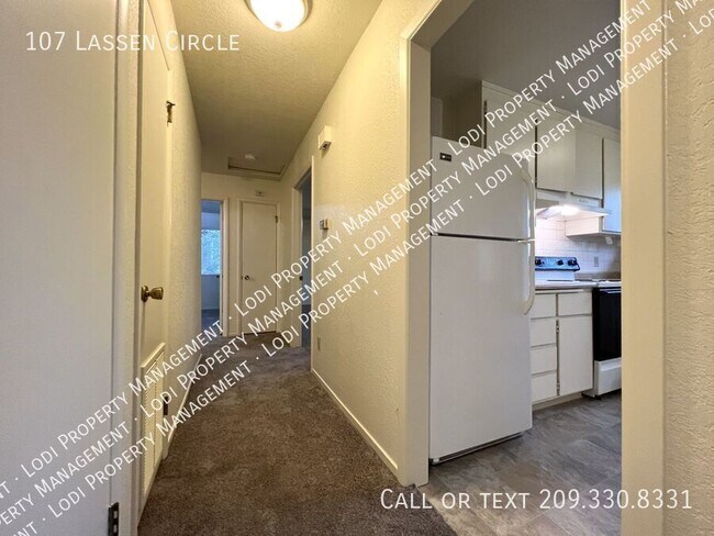 Building Photo - 107 Lassen Cir