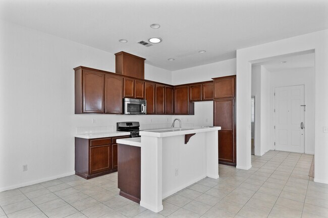 Building Photo - 13897 Mountain Top Dr