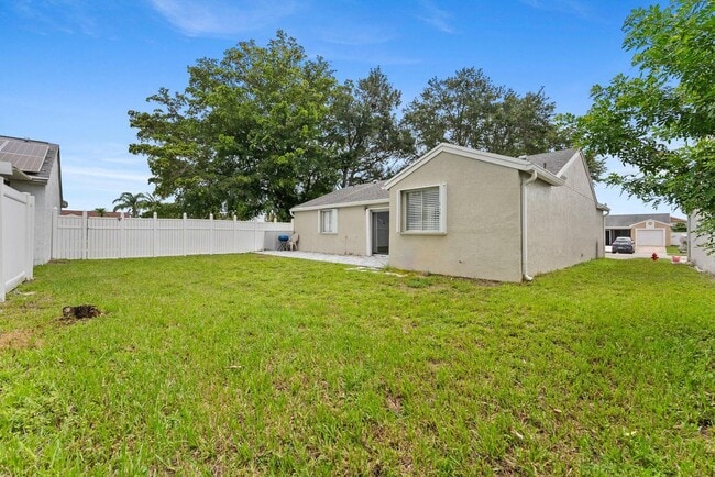 Building Photo - 9850 Ridge Creek Rd