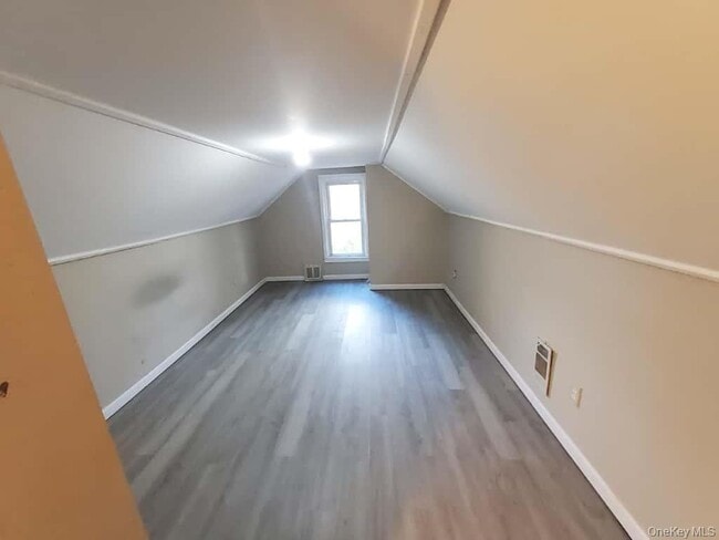 Building Photo - 14 Kenny Dr