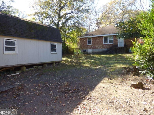 Building Photo - 1615 Tallulah St NW