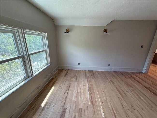 Building Photo - 29 Braman St