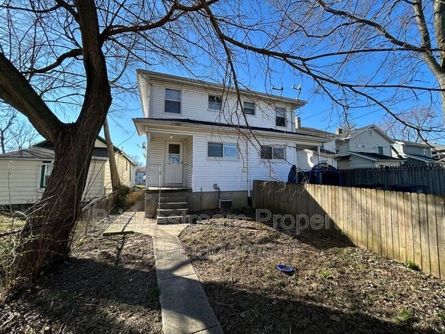 Building Photo - 1038 Walnut Hill Pl