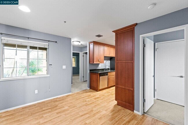 Building Photo - 765 Watson Canyon Ct