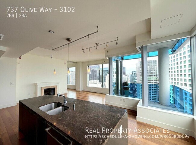 Building Photo - 737 Olive Wy
