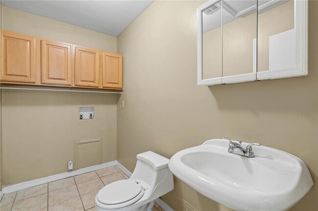 Building Photo - 110 Du Rhu Dr