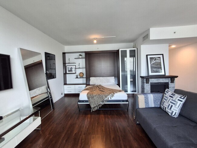 Building Photo - 244 Biscayne Blvd