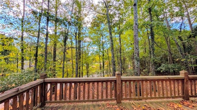 Building Photo - 2939 Rivercrest Dr