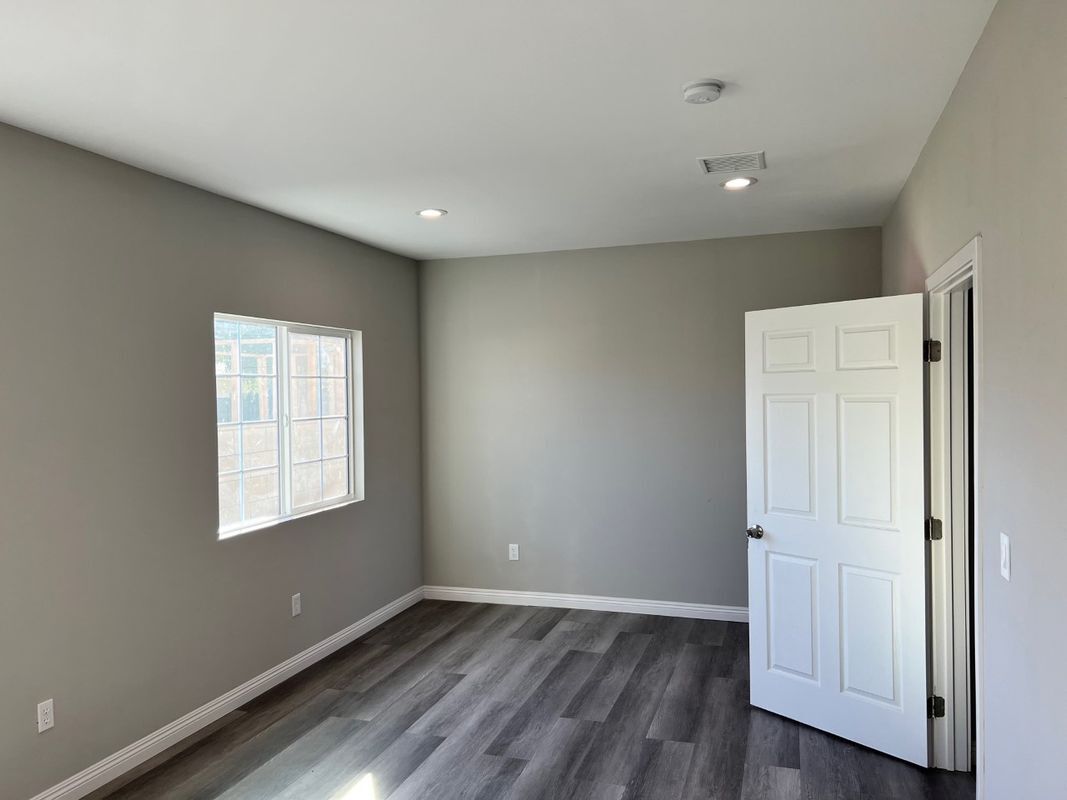 Building Photo - 18414 Horst Ave