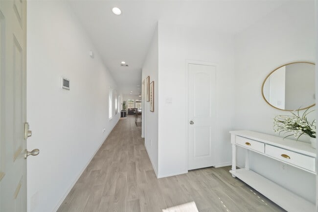 Building Photo - 22250 Palladium Dr