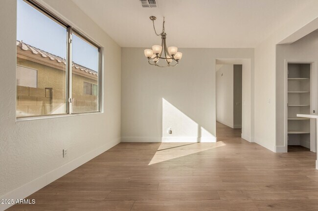 Building Photo - 40809 N Raleigh Ct