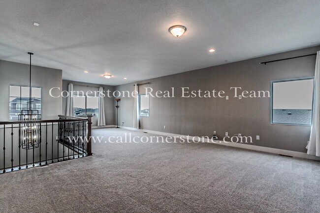 Building Photo - 9732 Marble Cyn Wy