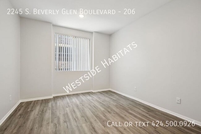 Building Photo - 2245 S Beverly Glen Blvd