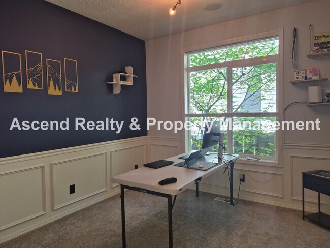 Building Photo - Outstanding 4bed+Office Bethany Area 2 Level Home Updated Throughout Available 6/22 or Sooner