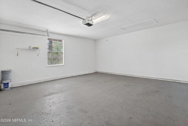 Building Photo - 516 Penman Rd
