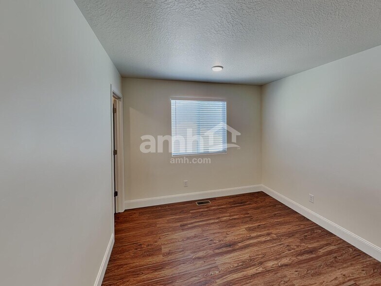 Building Photo - 2685 W 3290 S