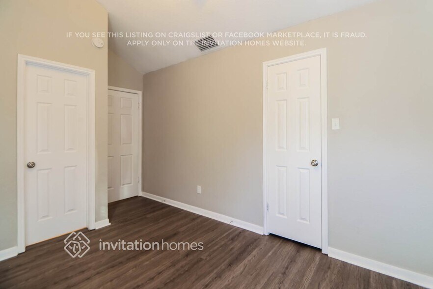 Building Photo - 2221 Jasmine Path