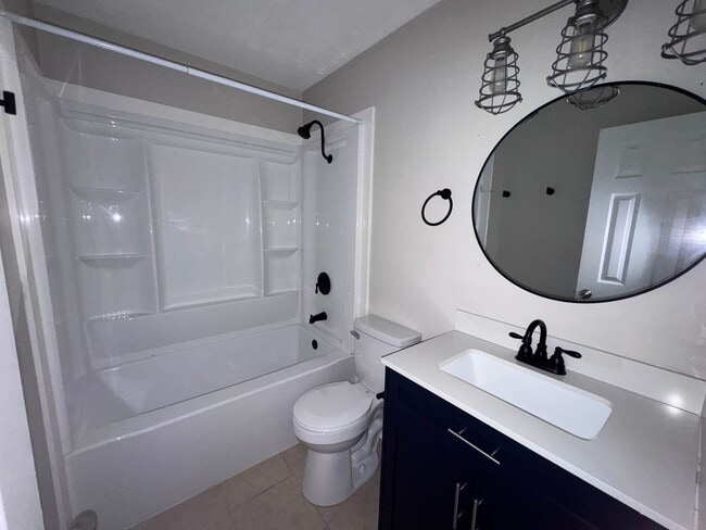 Building Photo - 107 Grogan Cir