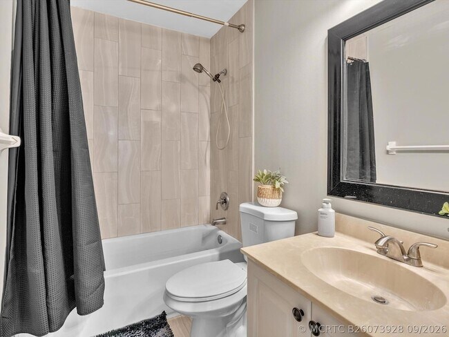 Building Photo - 7834 Oak Grove Cir