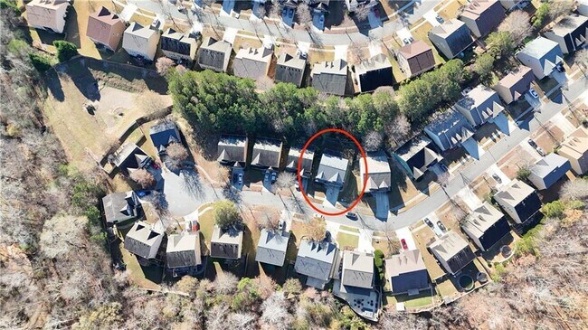 Building Photo - 2389 White Alder Dr NE