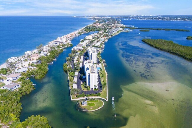 Building Photo - 9397 Midnight Pass Rd