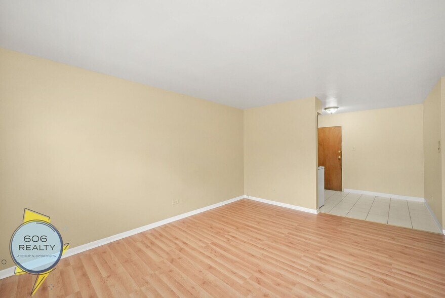 Building Photo - 1213 34th Ave