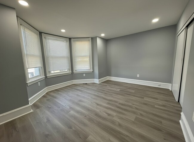 Building Photo - 1010 S Ithan St