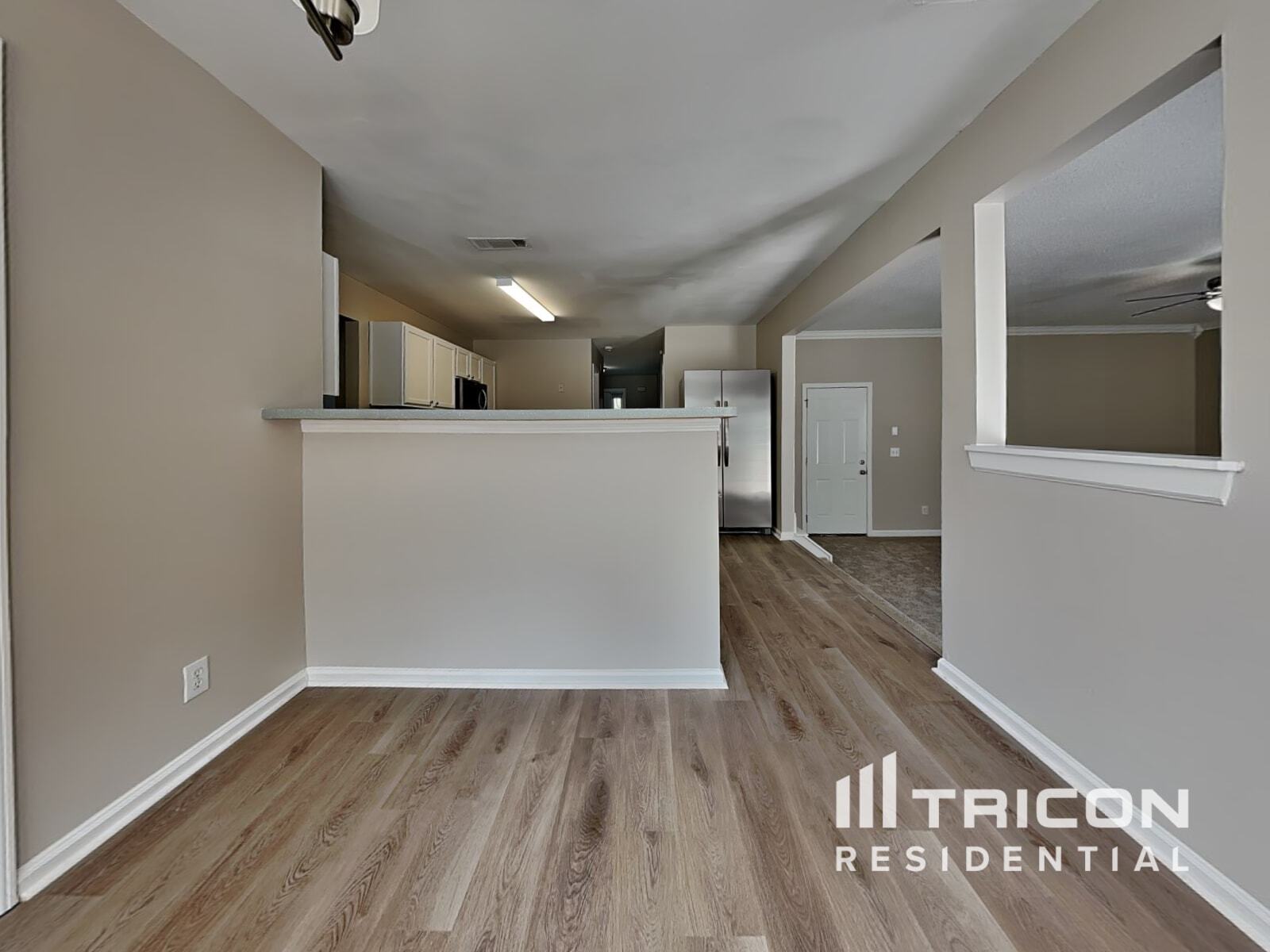 Building Photo - 6955 Pompas Ct