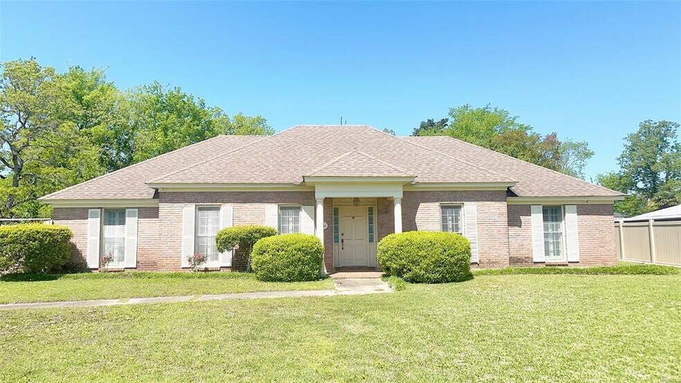 Primary Photo - 3114 Old Dobbin Rd