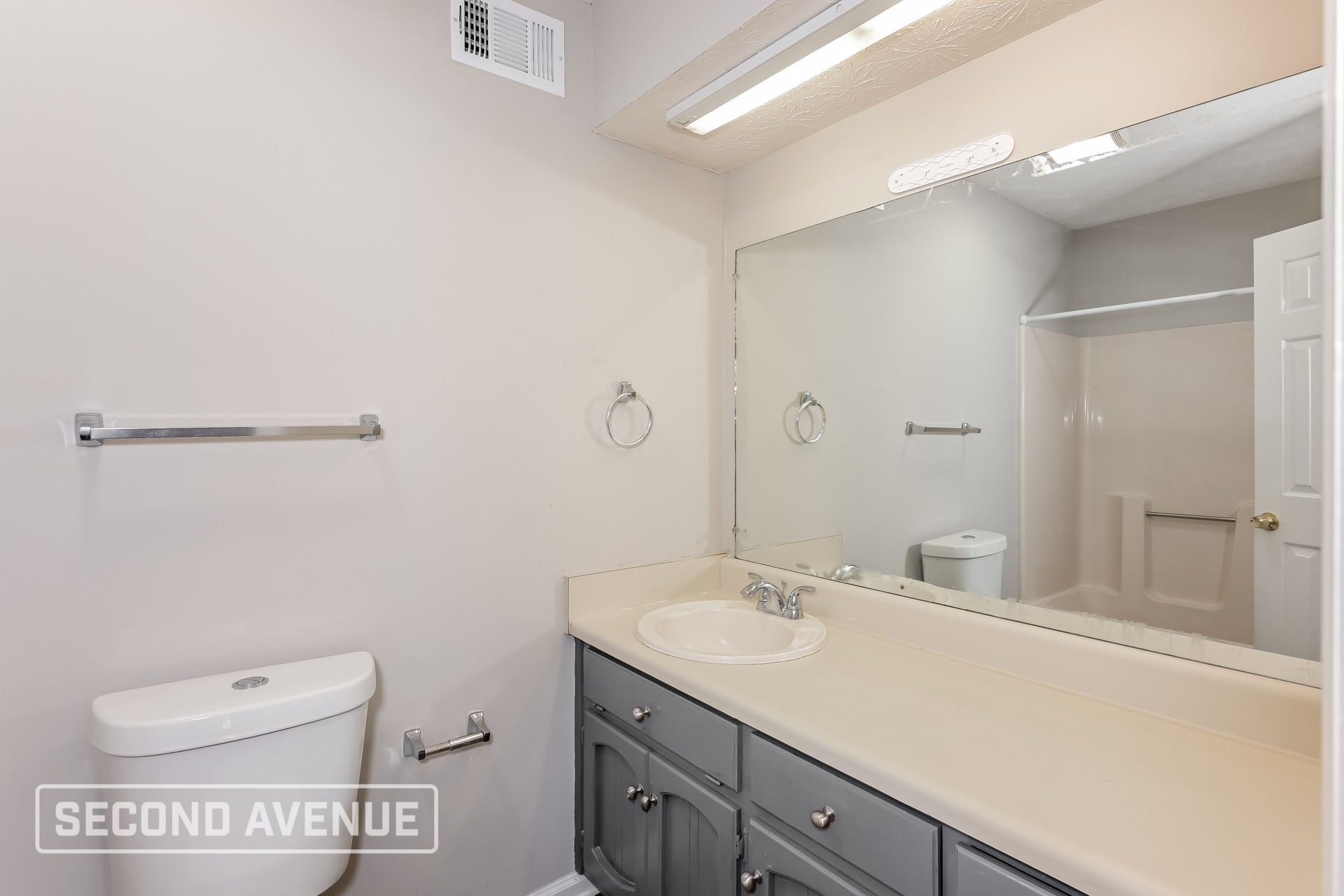 Building Photo - 5751 Wood Lake Ct