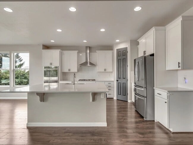 Building Photo - 3 Bedroom 2.5 Bathroom Home in Lehi!