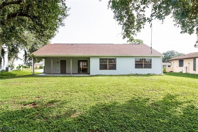 Building Photo - 2802 31st St SW