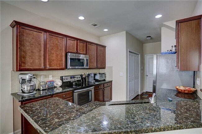 Building Photo - 1438 Brookmere Way