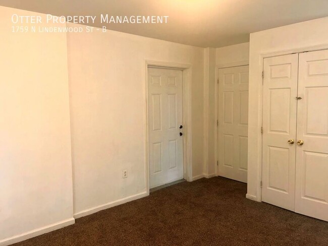 Building Photo - 2BR/1BA Sunny West Philly Apt with Washer/...