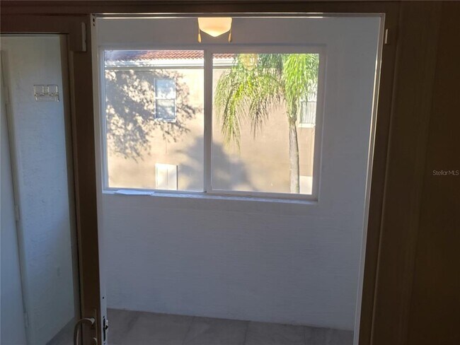 Building Photo - 15215 Amberly Dr