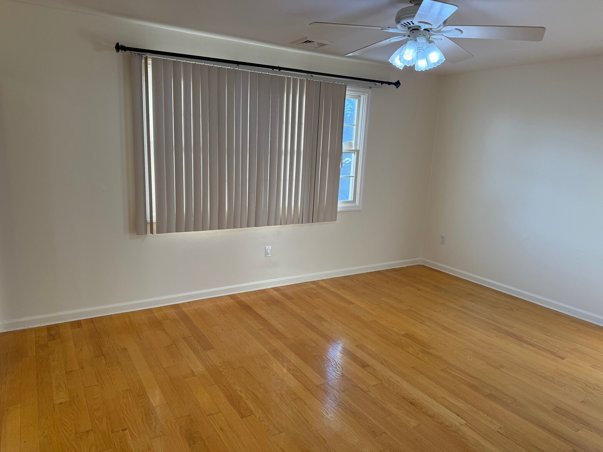 Building Photo - 284 Semton Blvd