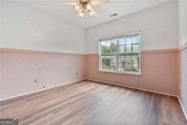 Building Photo - 14 Bryan Springs Rd SW