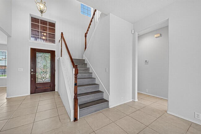 Building Photo - 25311 Mallard Bay Ln