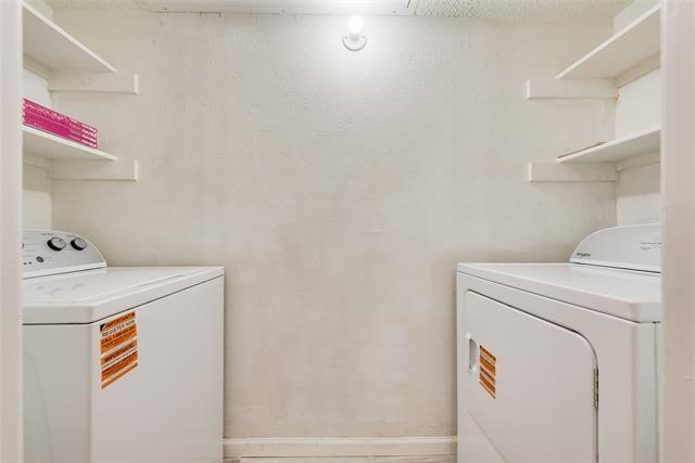 Building Photo - 4230 Madera Rd