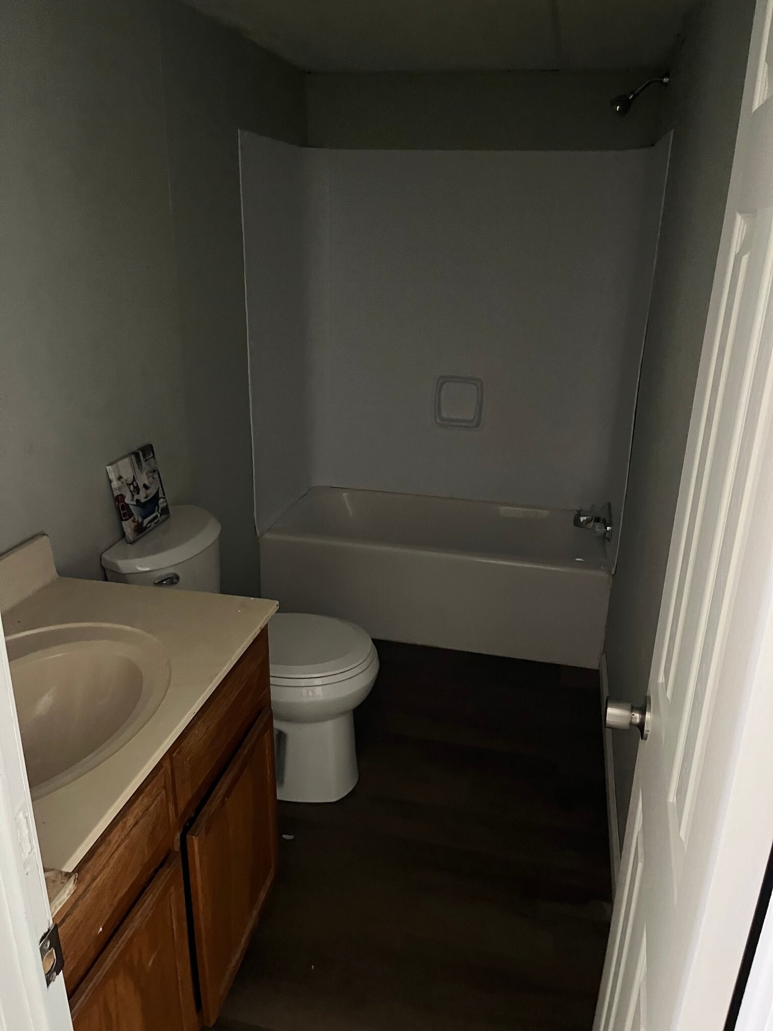 Building Photo - 3736 E Burke Blvd